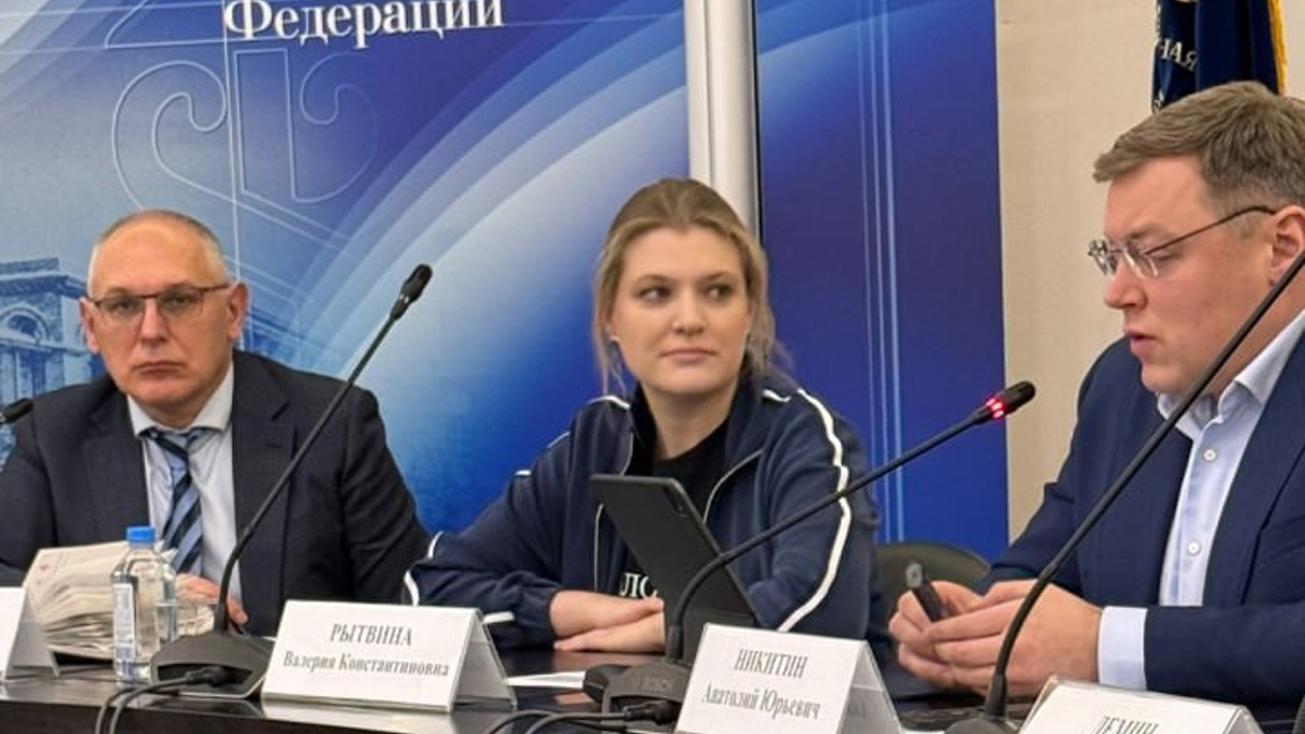 Анатолий Никитин принял участие в круглом столе о роли блогосферы в формировании экологического мышления